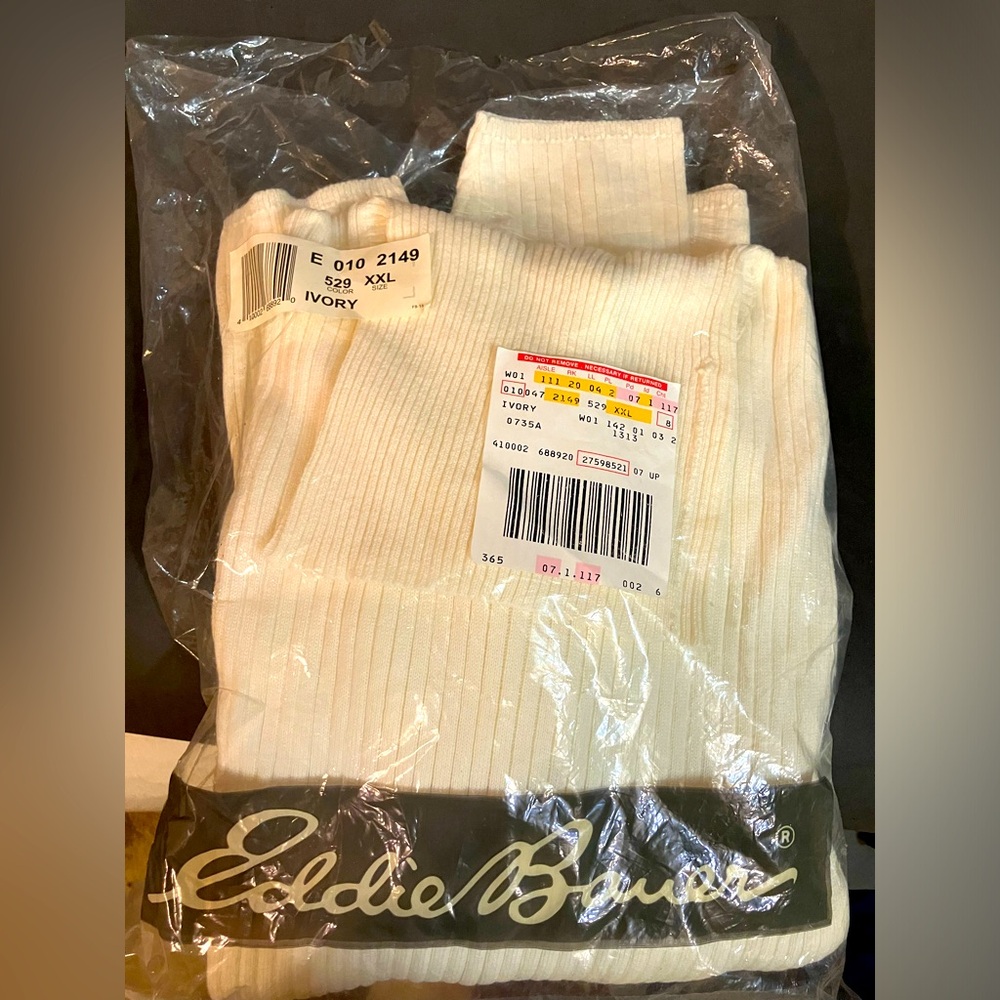 Eddie Bauer Ivory Turtleneck